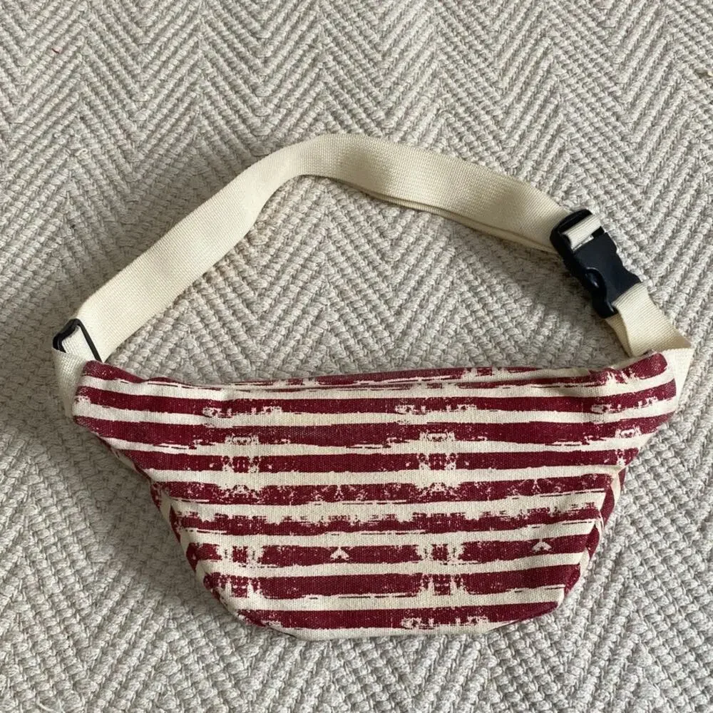 Fanny Pack Americano Flag USA Retro Unisex Casual Travel